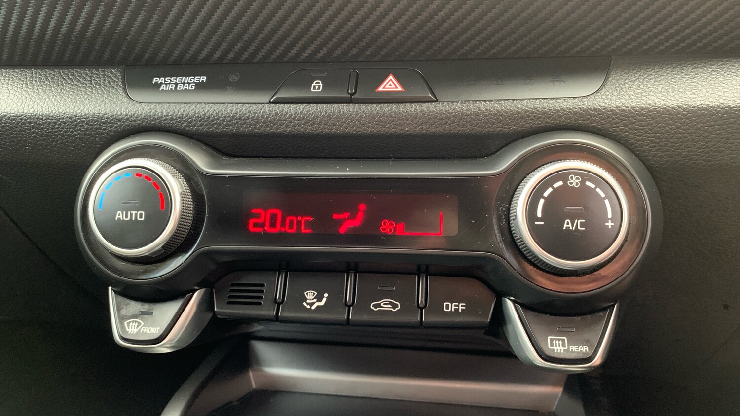 Used Kia Stonic 2022 for sale - 76241069: Photo 40