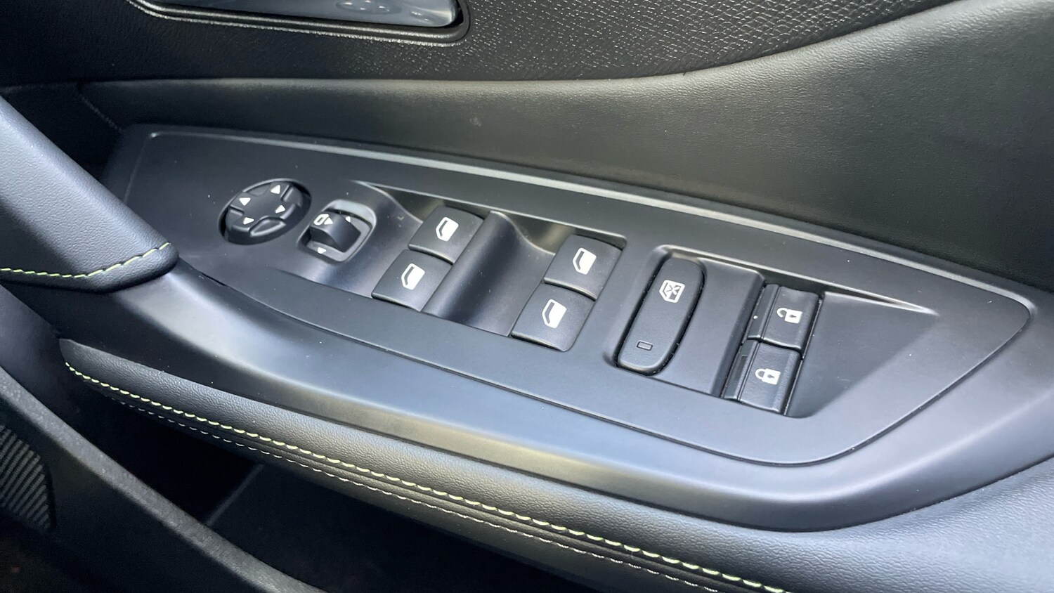 Used Peugeot 408 2024 for sale - 76887915: Photo 22