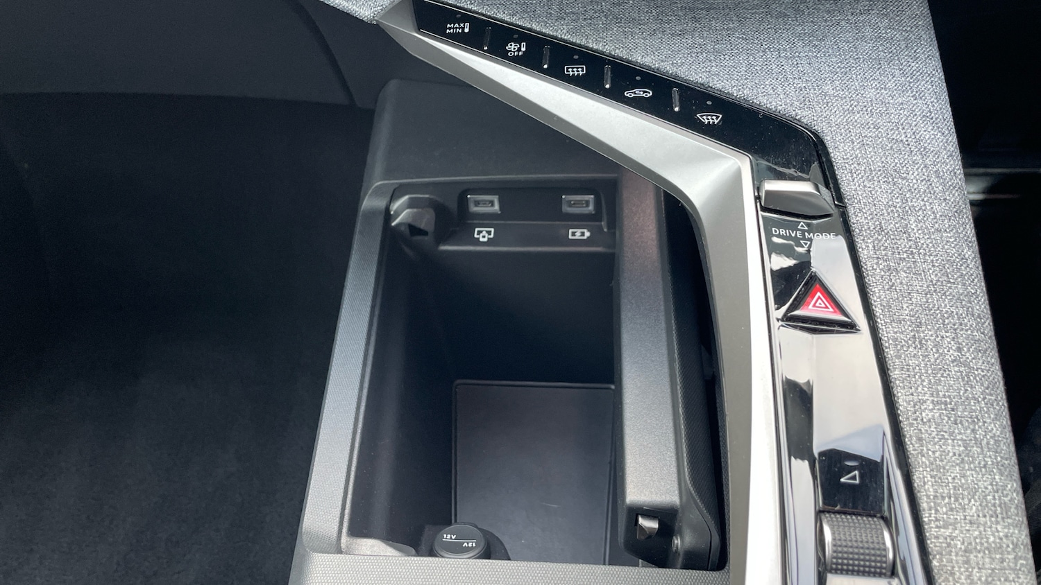 Used Peugeot 5008 2024 for sale - 77132406: Photo 54