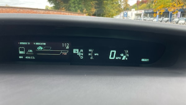 Used Toyota Prius 2015 for sale - 76248413: Photo 13