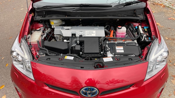 Used Toyota Prius 2015 for sale - 76248413: Photo 18