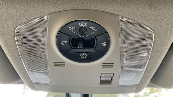 Used Toyota Prius 2015 for sale - 76248413: Photo 39