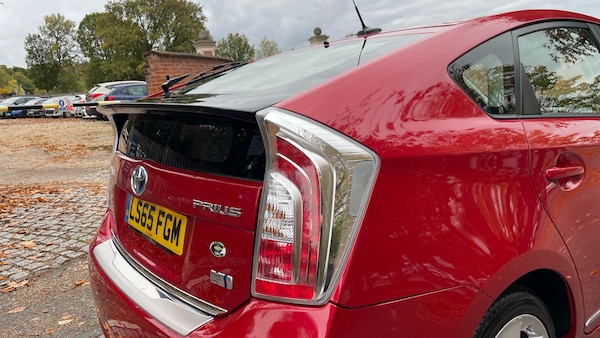 Used Toyota Prius 2015 for sale - 76248413: Photo 45