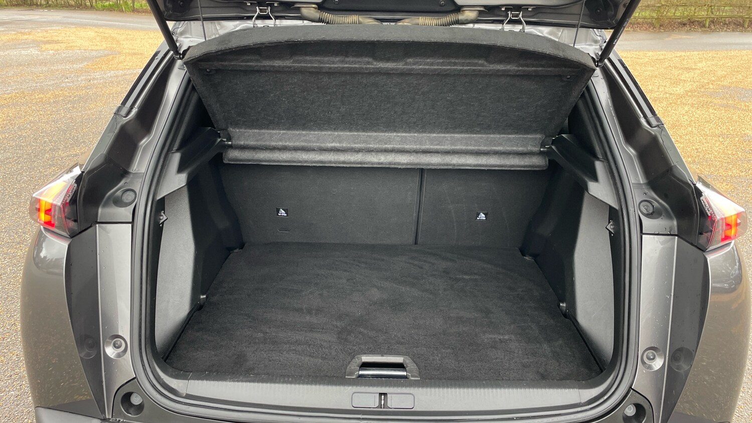 Used Peugeot 2008 2021 for sale - 77427053: Photo 19