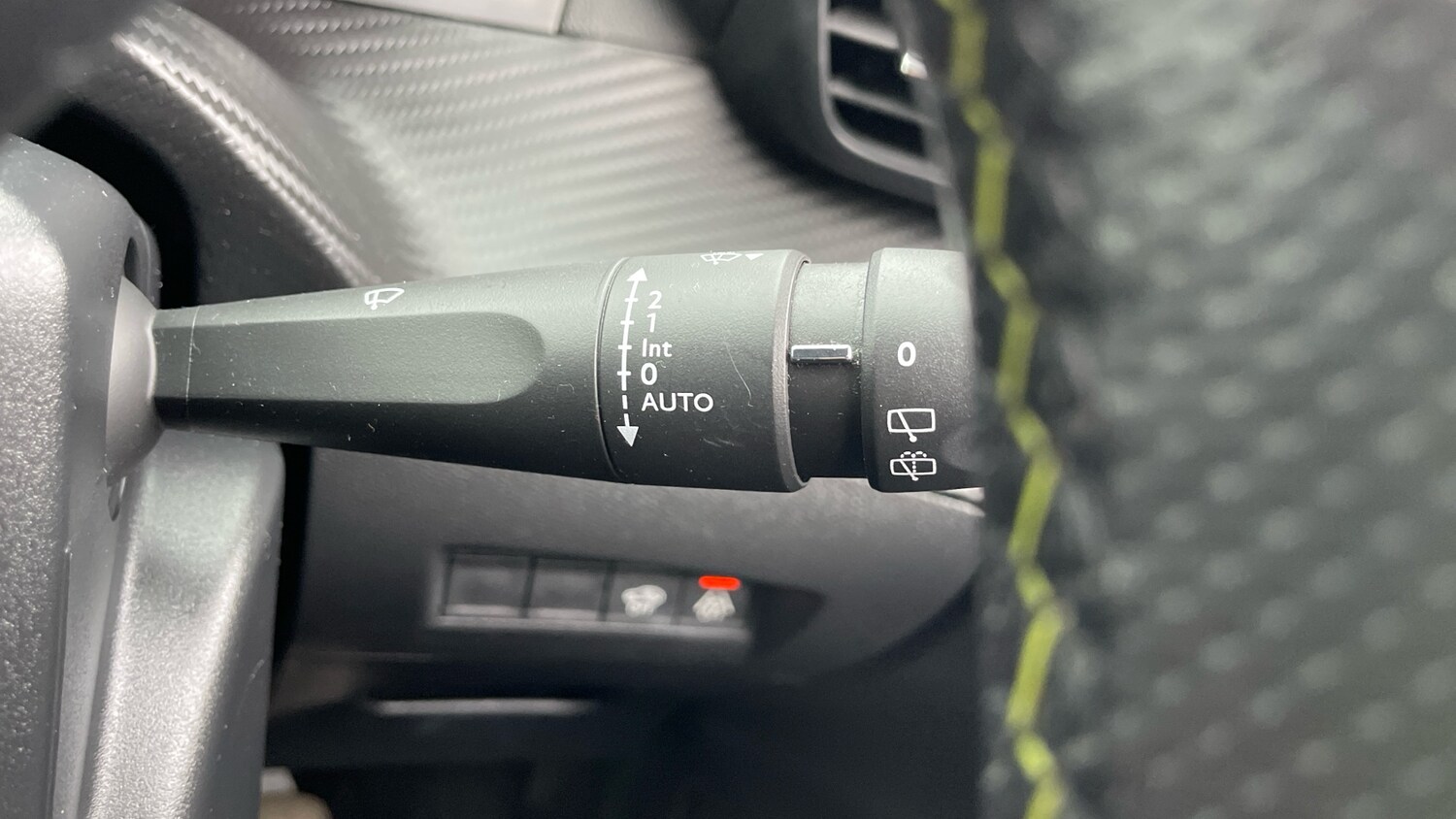 Used Peugeot 2008 2021 for sale - 77427053: Photo 28