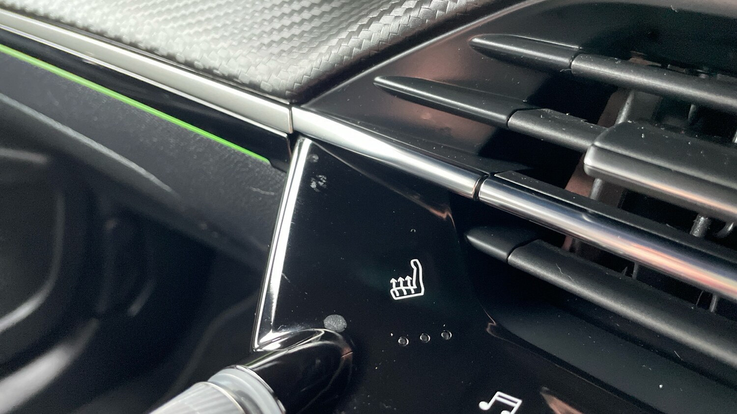 Used Peugeot 2008 2021 for sale - 77427053: Photo 55