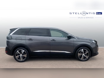 Used Peugeot 5008 2021 for sale - 75624620: Photo