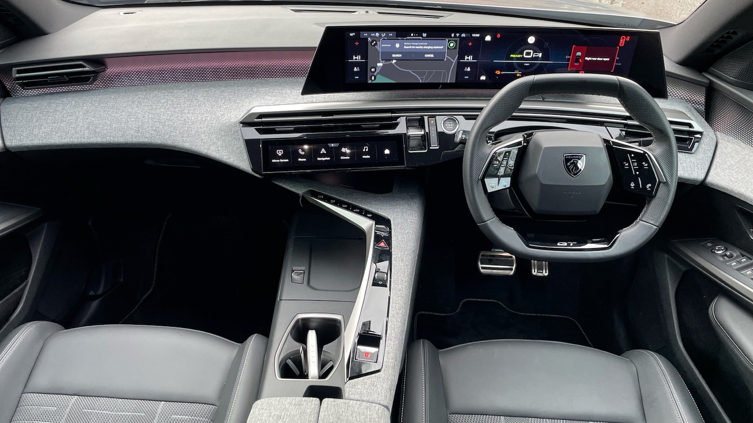 Used Peugeot 3008 2025 for sale - 77092070: Photo 5