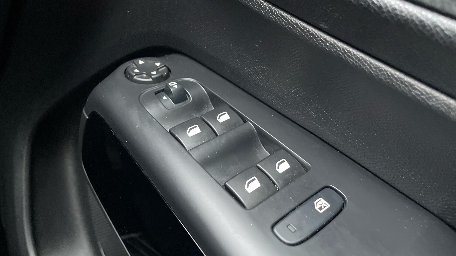 Used Citroen C5 Aircross 2022 for sale - 76667836: Photo 23