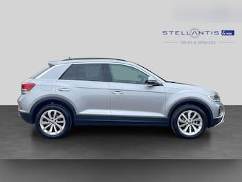Used Volkswagen T-Roc 2025 for sale - 79768087: Photo