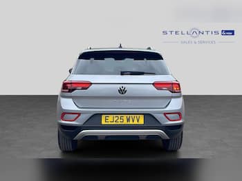 Used Volkswagen T-Roc 2025 for sale - 79768087: Photo