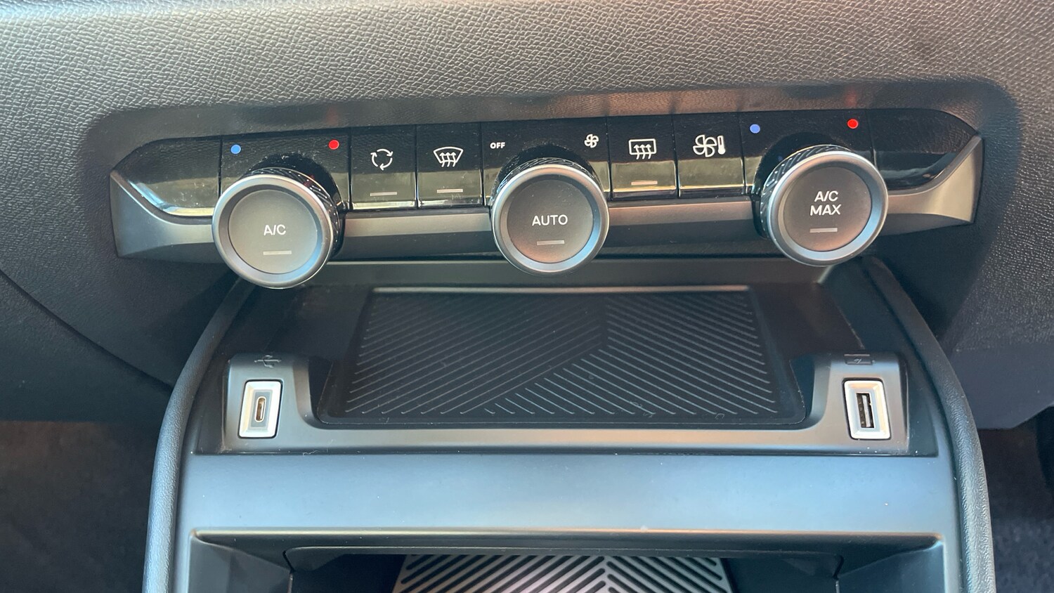 Used Citroen C4 2022 for sale - 77497937: Photo 56