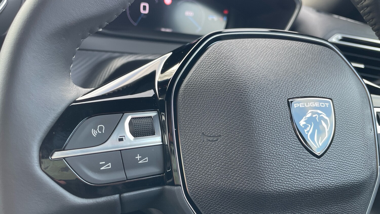 Used Peugeot 2008 2026 for sale - 77511900: Photo 23