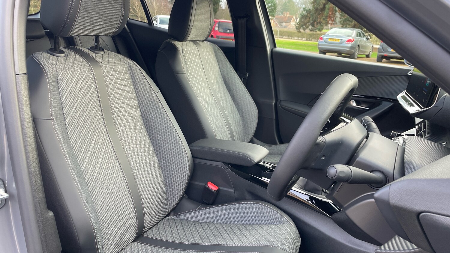 Used Peugeot 2008 2026 for sale - 77511900: Photo 42