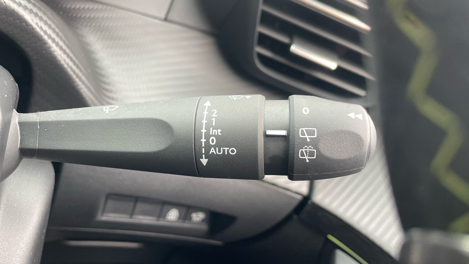 Used Peugeot 208 2024 for sale - 78117164: Photo 28