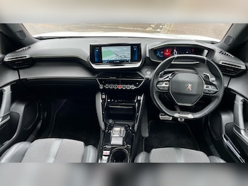 Used Peugeot 2008 2022 for sale - 75992256: Photo 4