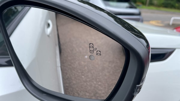 Used Peugeot 2008 2022 for sale - 75992256: Photo 59