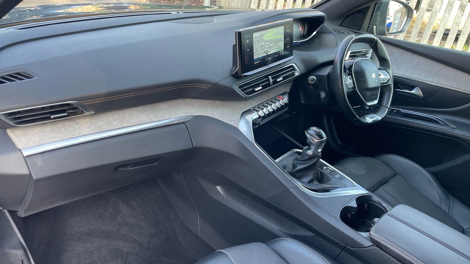 Used Peugeot 5008 2023 for sale - 77770315: Photo 12