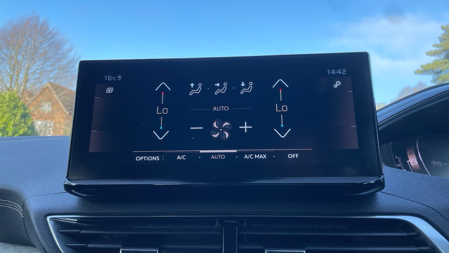 Used Peugeot 5008 2023 for sale - 77770315: Photo 53