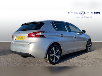 Used Peugeot 308 2016 for sale - 77098837: Photo