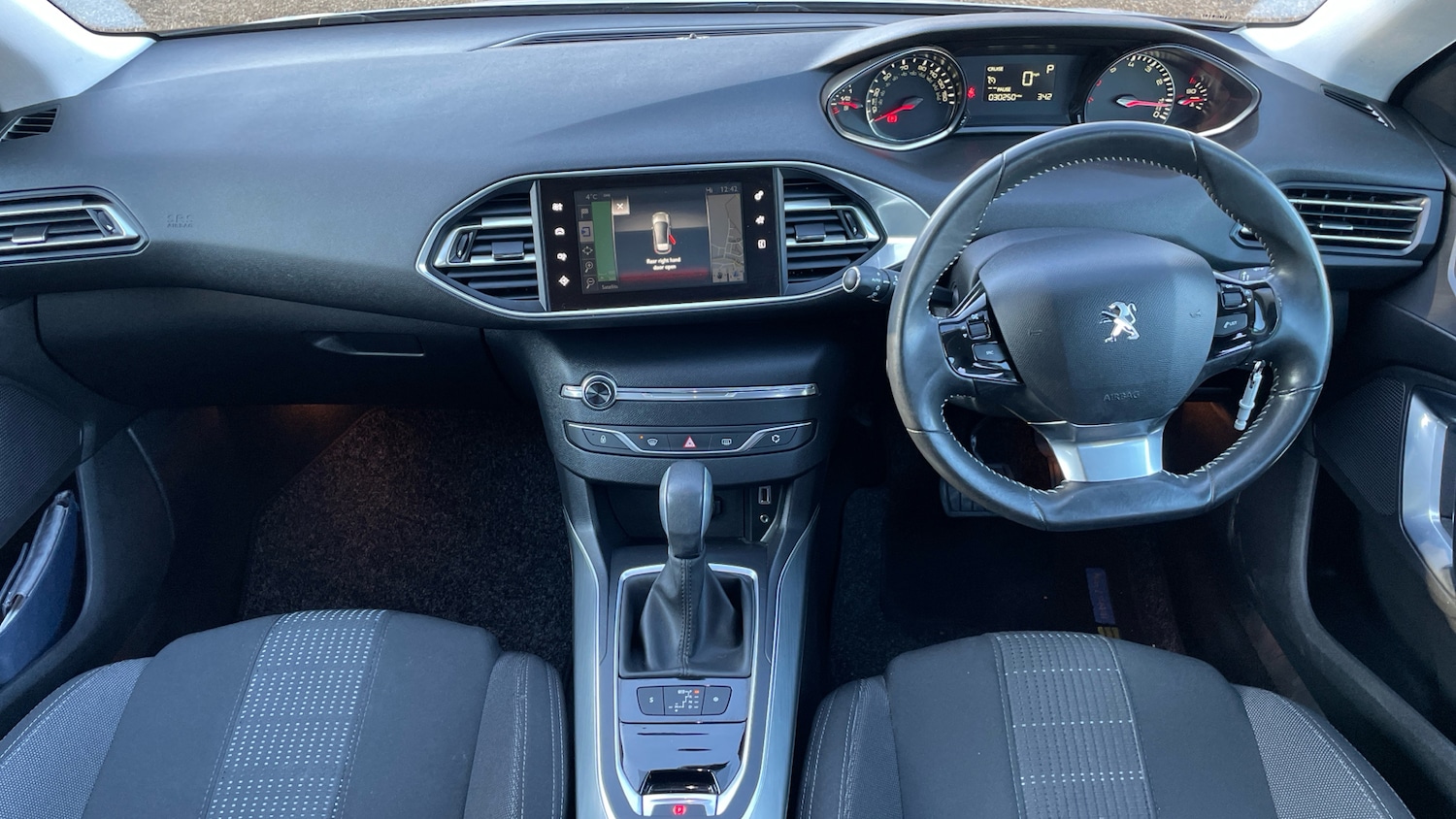 Used Peugeot 308 2016 for sale - 77098837: Photo 5