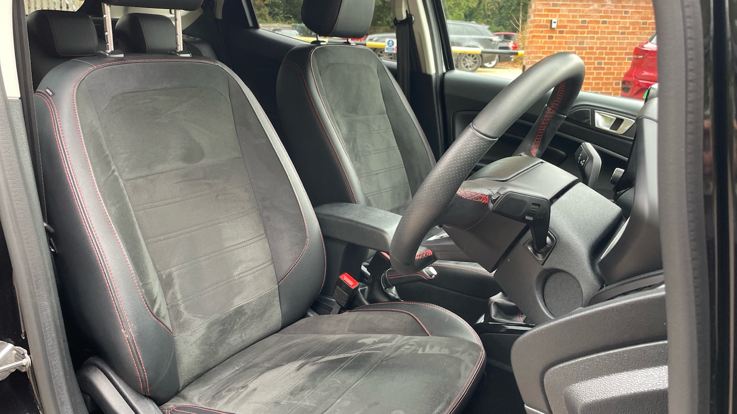 Used Ford Ecosport 2022 for sale - 76744022: Photo 42