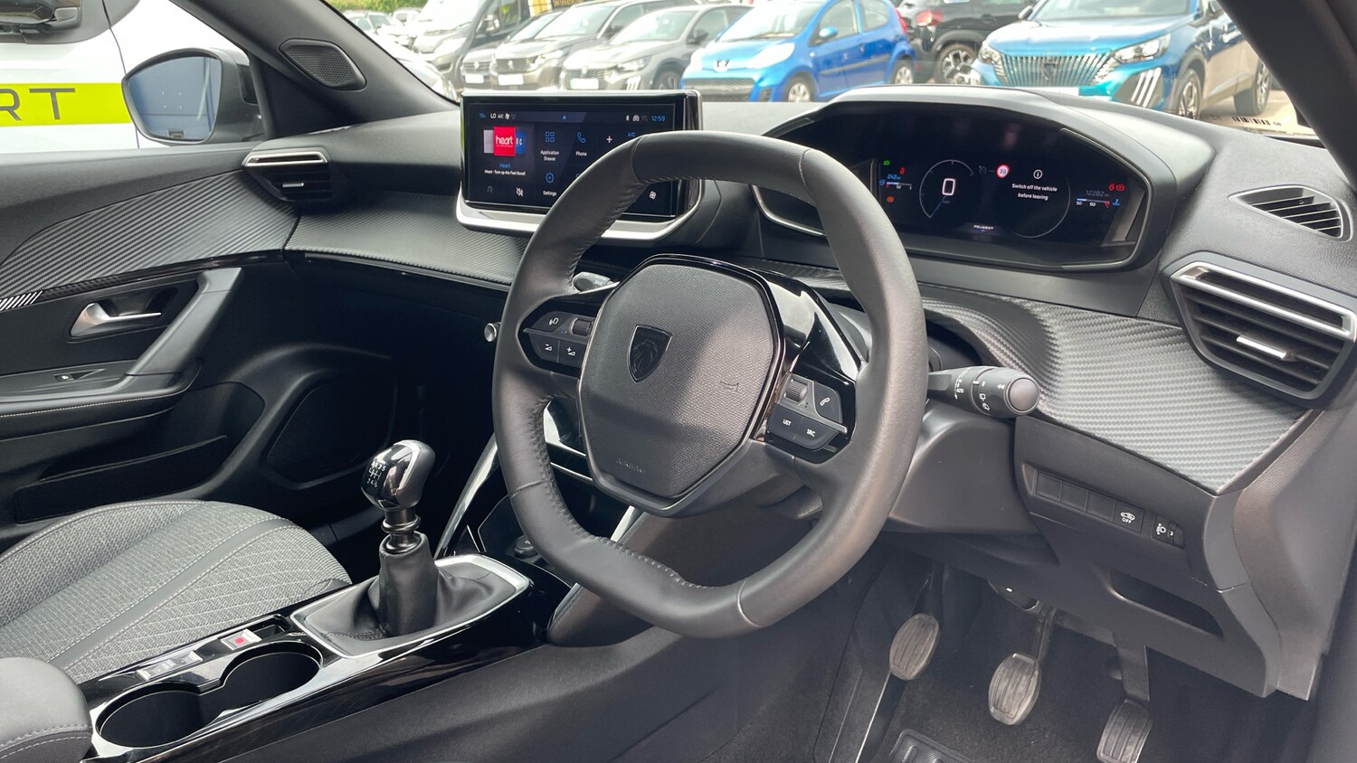 Used Peugeot 2008 2024 for sale - 76061513: Photo 11