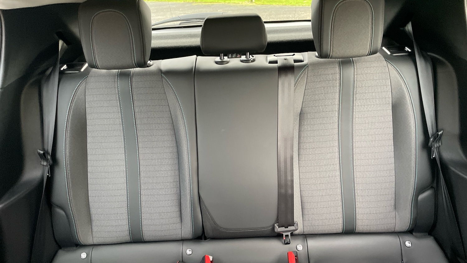 Used Peugeot 208 2023 for sale - 77067395: Photo 25