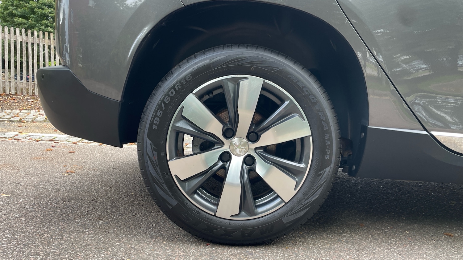 Used Peugeot 2008 2016 for sale - 76338265: Photo 16