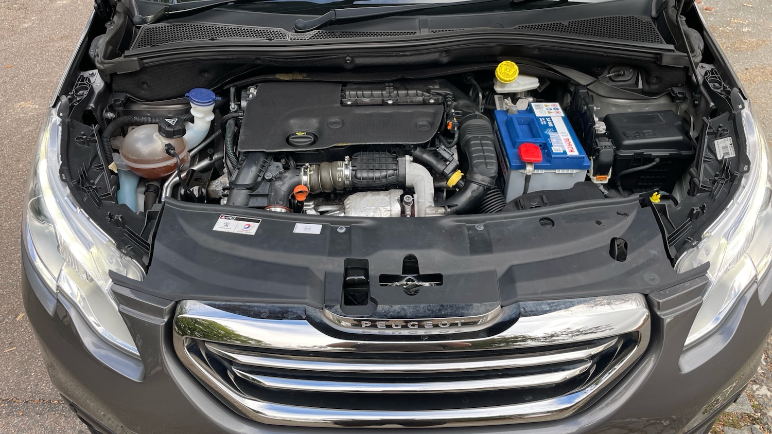 Used Peugeot 2008 2016 for sale - 76338265: Photo 18