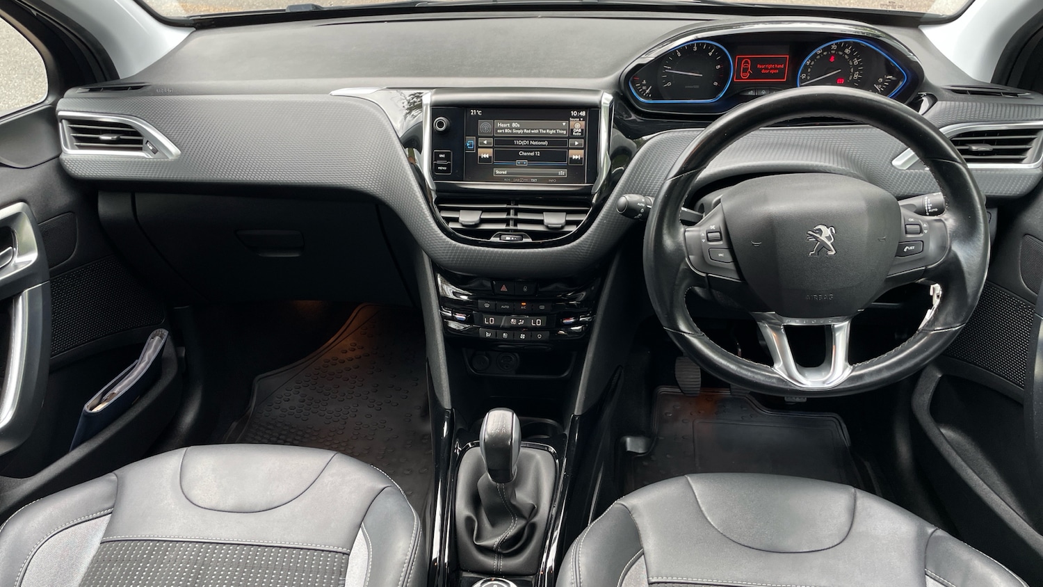 Used Peugeot 2008 2016 for sale - 76338265: Photo 4