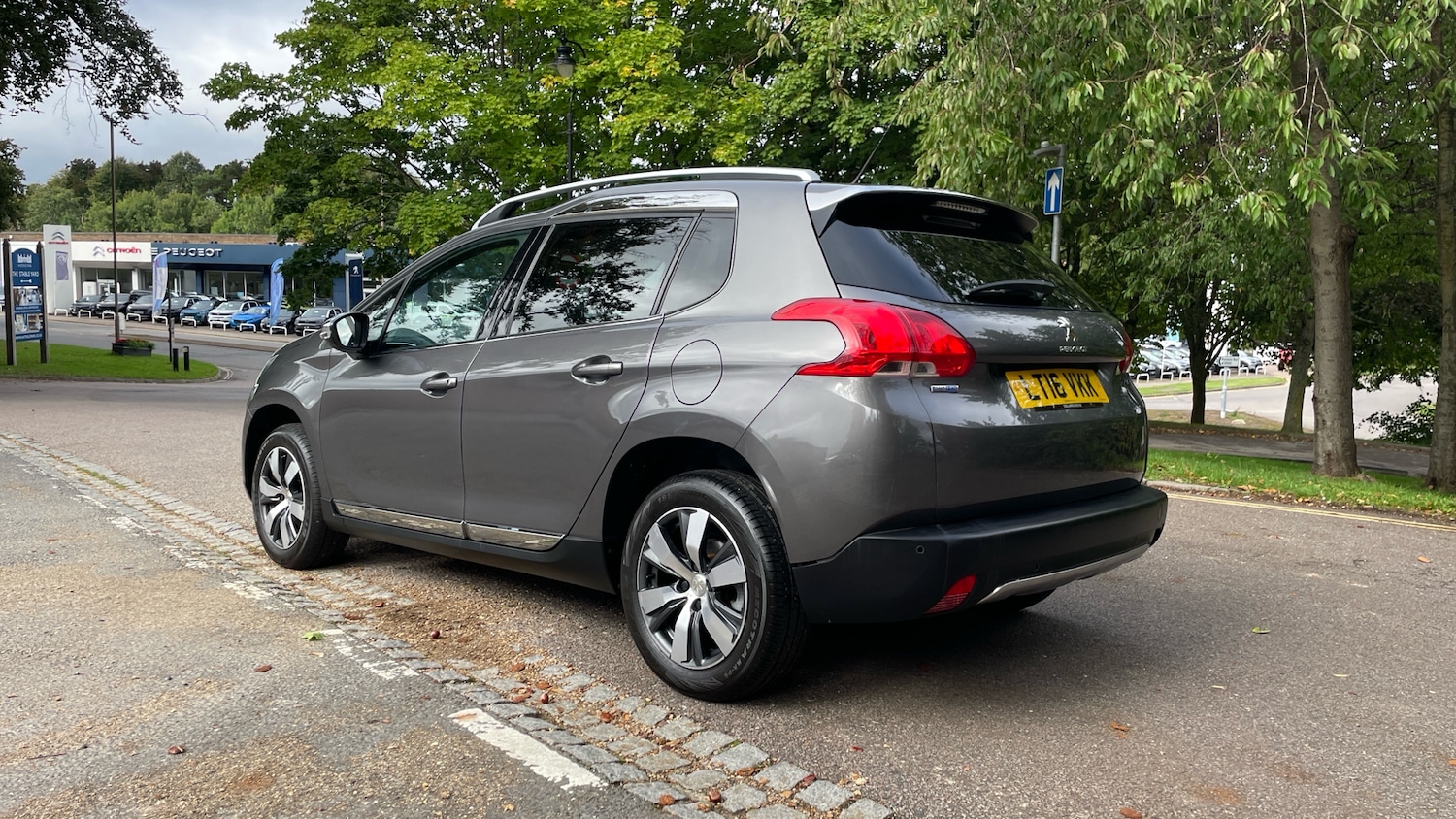 Used Peugeot 2008 2016 for sale - 76338265: Photo 5