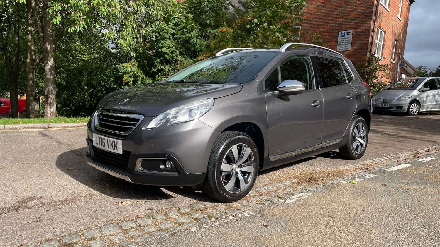 Used Peugeot 2008 2016 for sale - 76338265: Photo 7