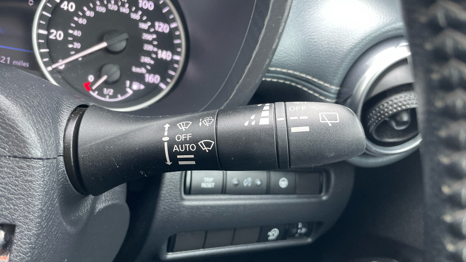 Used Nissan Juke 2020 for sale - 77539110: Photo 28