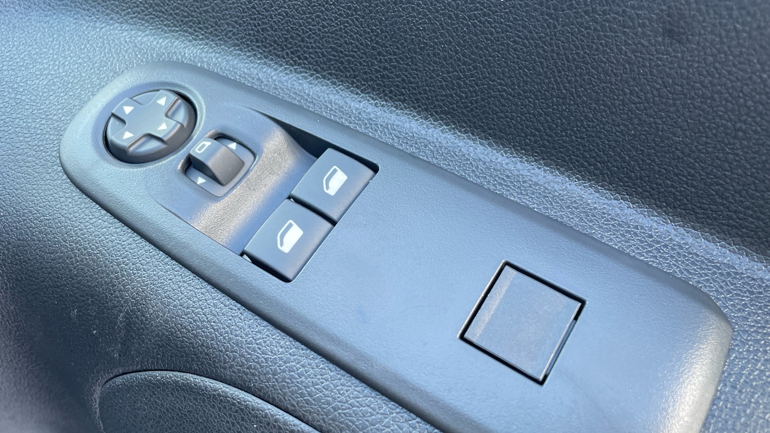 Used Peugeot Partner 2025 for sale - 76458446: Photo 22