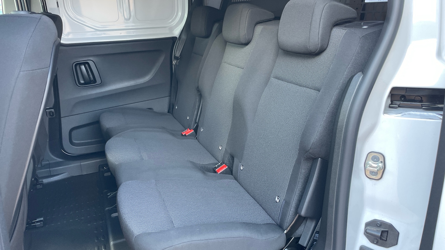 Used Peugeot Partner 2025 for sale - 76458446: Photo 43