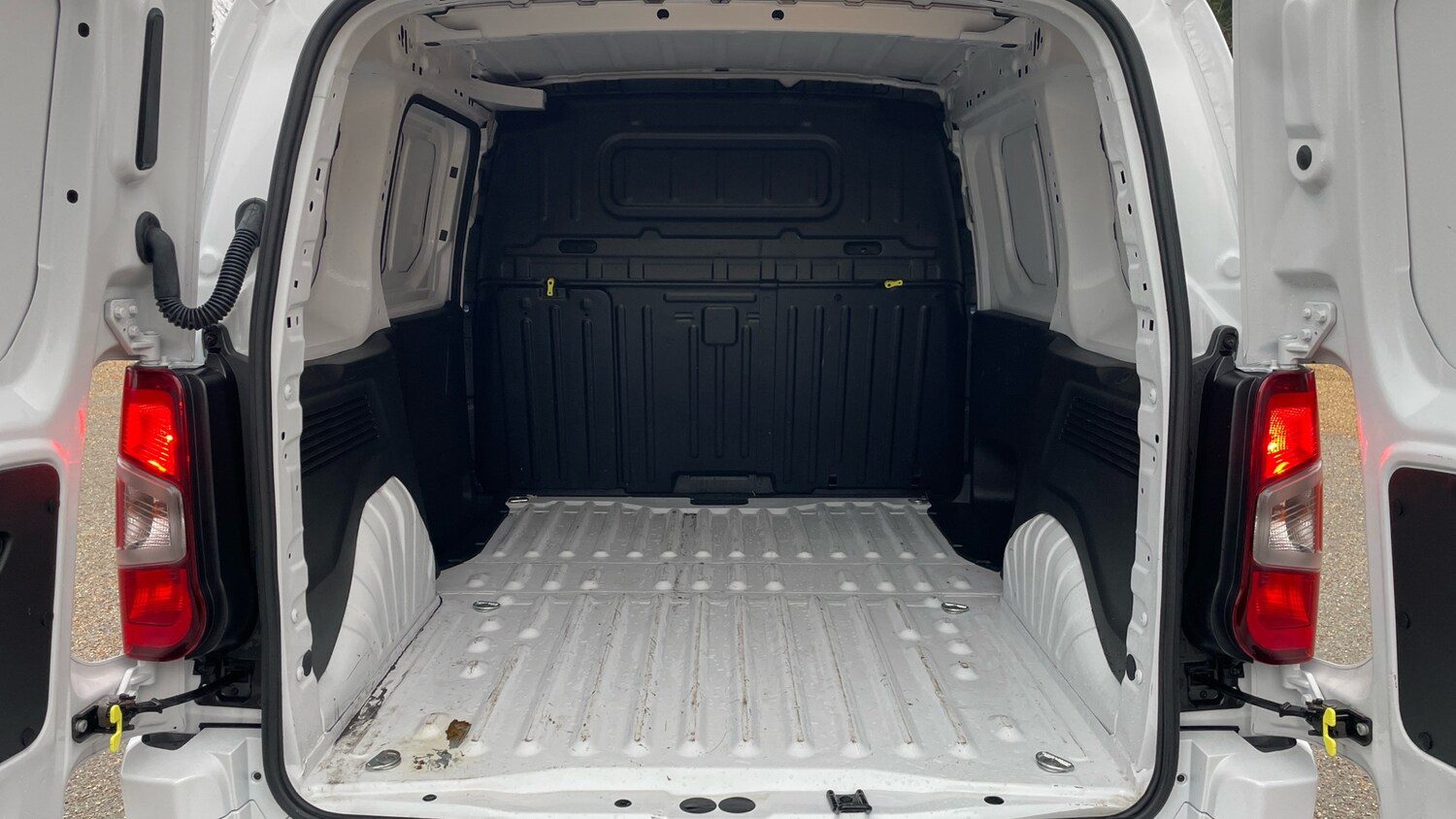 Used Peugeot Partner 2024 for sale - 77412843: Photo 19