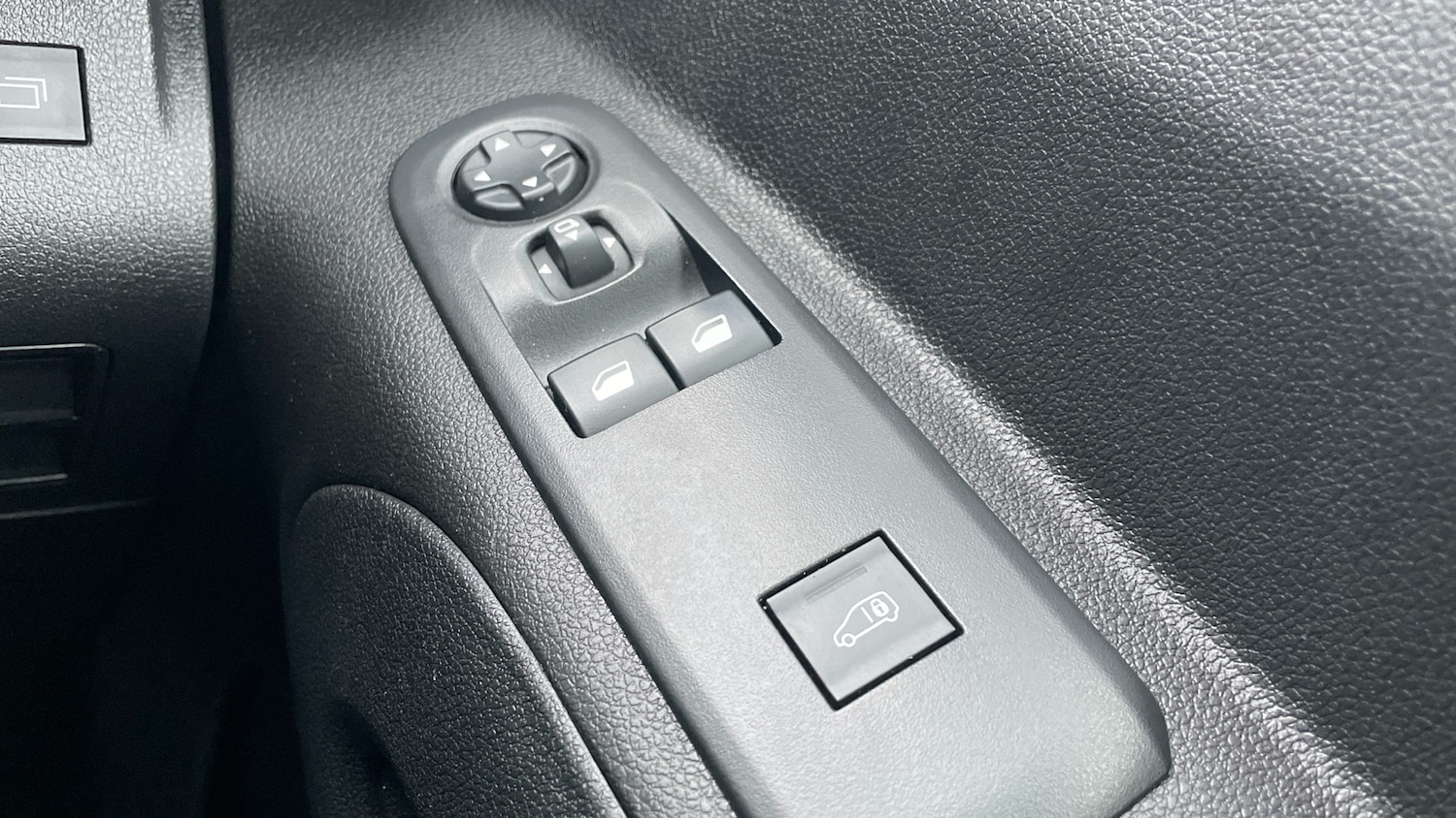 Used Peugeot Partner 2024 for sale - 77412843: Photo 22