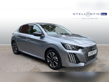 Peugeot - 208