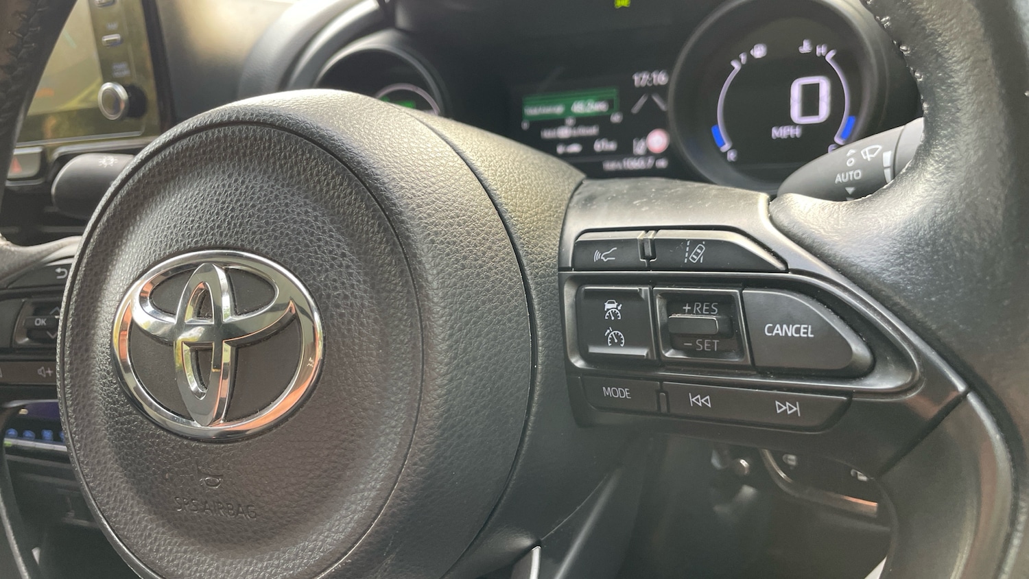Used Toyota Yaris 2020 for sale - 76154047: Photo 24