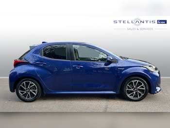 Used Toyota Yaris 2020 for sale - 76154047: Photo 2