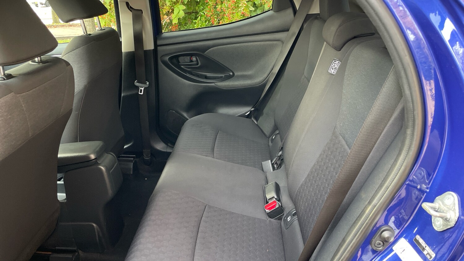 Used Toyota Yaris 2020 for sale - 76154047: Photo 33