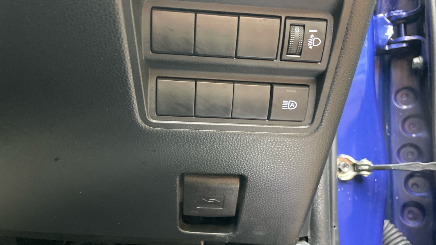 Used Toyota Yaris 2020 for sale - 76154047: Photo 34
