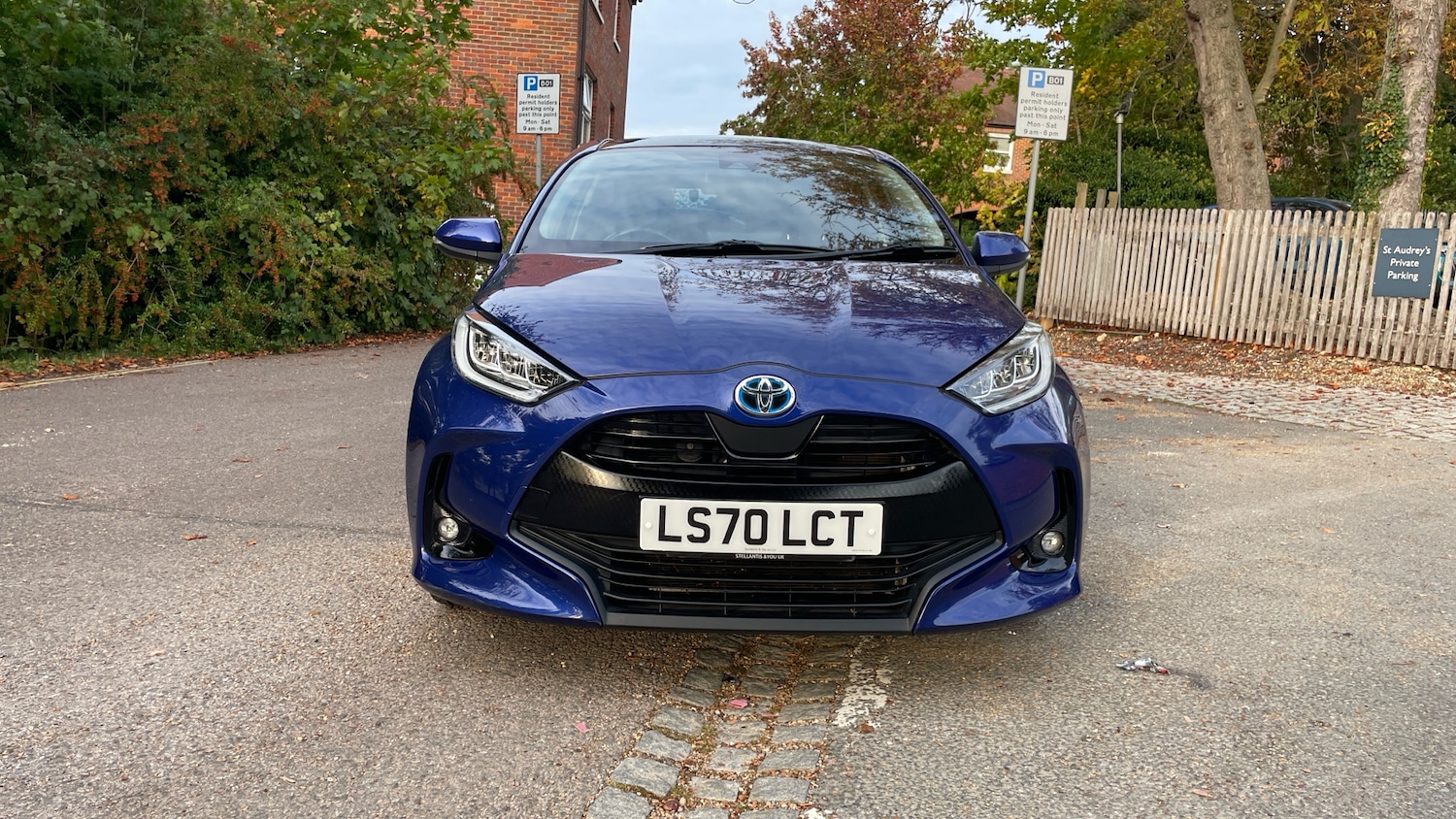 Used Toyota Yaris 2020 for sale - 76154047: Photo 8