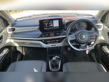 Used Suzuki Swift 2024 for sale - 78472303: Photo