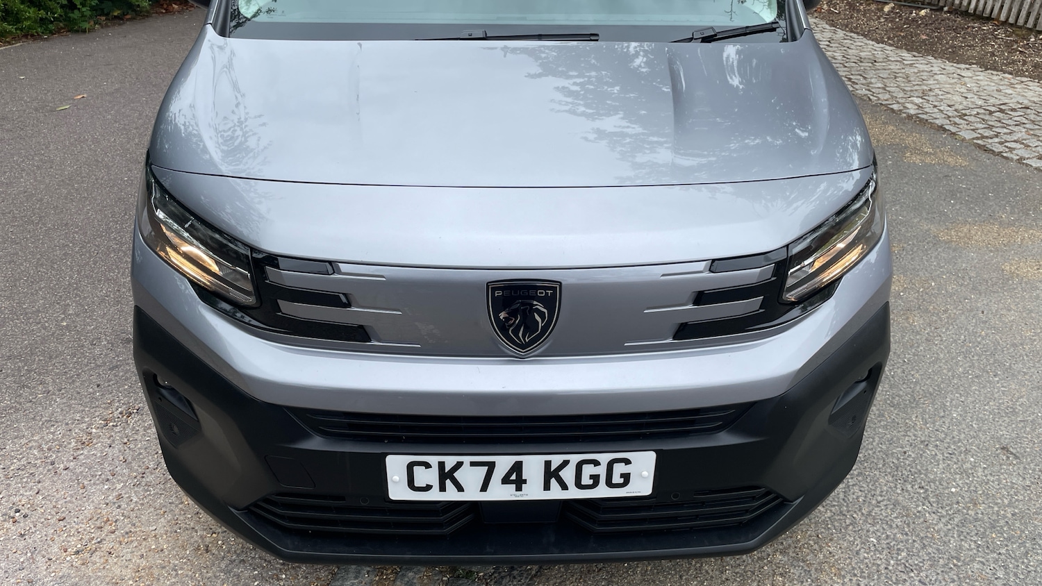 Vehicle 46