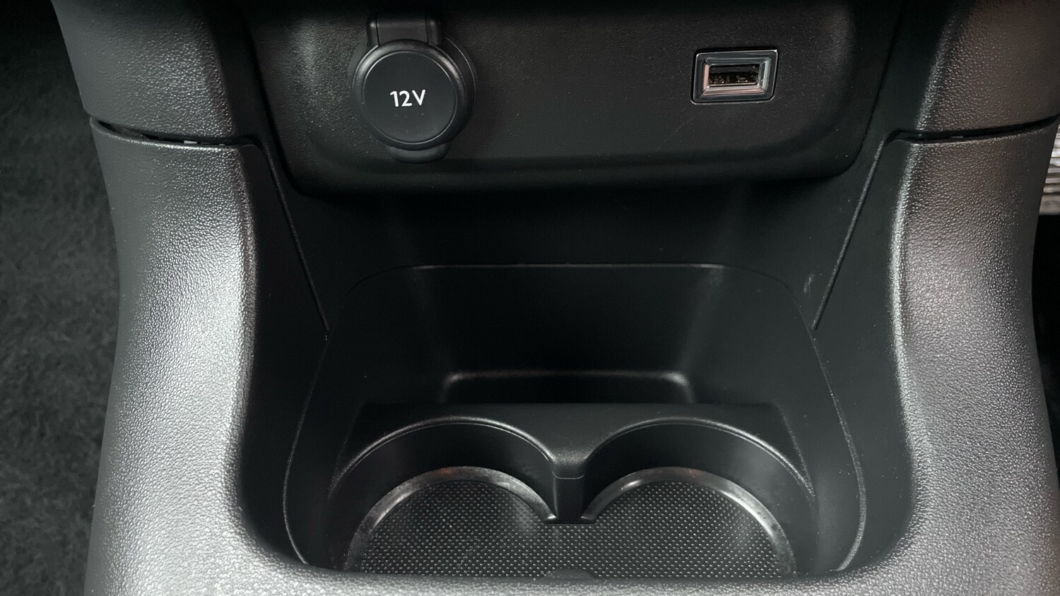 Used Citroen C3 2024 for sale - 76458437: Photo 38