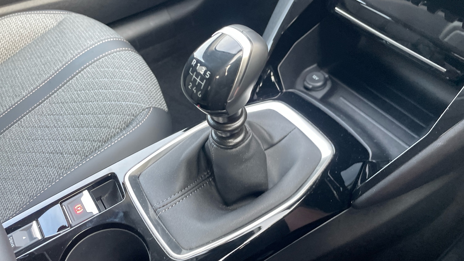 Used Peugeot 208 2025 for sale - 77121192: Photo 21