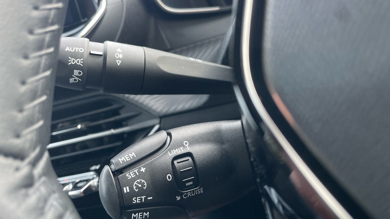 Used Peugeot 208 2025 for sale - 77121192: Photo 28