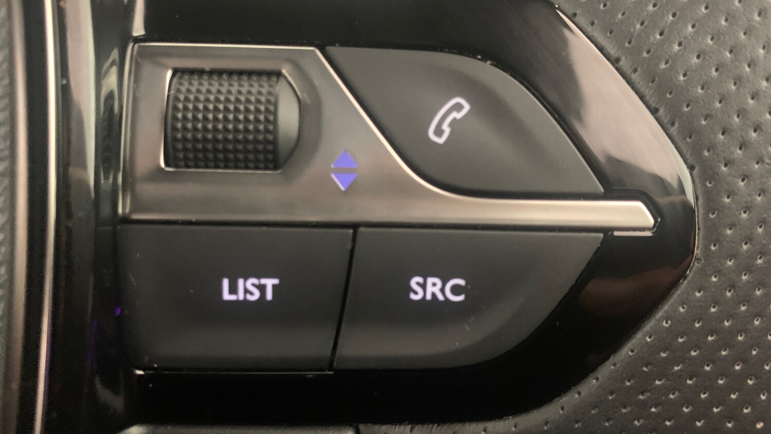 Used Peugeot 2008 2025 for sale - 78008356: Photo 18